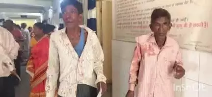 नीमडीह: आदारडीह में ज़मीन विवाद को लेकर दो परिवारों में जमकर मारपीट और चाकूबाजी, 4 लोग घायल