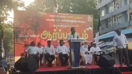 புரசைவாக்கம்: சென்னை மாவட்ட ஆட்சியர் அலுவலகம் அருகே பாலஸ்தீன காசா மீது இஸ்ரேல் நடத்தி வரும் தாக்குதலை கண்டித்து தமுமுக ஆர்ப்பாட்டம்