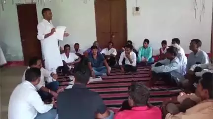 घाघरा: आगामी कार्यक्रम की तैयारी को लेकर कांग्रेस कमेटी ने घाघरा प्रखंड पार्टी कार्यालय में बैठक की