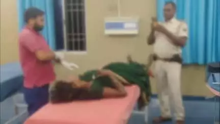 टनकुप्पा: टनकुप्पा थाना क्षेत्र में सड़क दुर्घटना में एक महिला घायल, डायल 112 पुलिस ने पहुंचाया अस्पताल