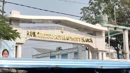 কুমারগঞ্জ: অল্প বৃষ্টিতেই জল জমে বিপত্তি, সমস্যায় কুমারগঞ্জের ফকিরগঞ্জ-দাখিলপুর রোড #janasamsya