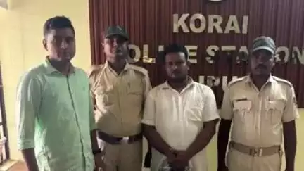 କୋରେଇ: ସାନପାଟୁଳି ଛକରେ ମାଲିକଙ୍କୁ ଭକୁଆ ବନେଇ ଡ୍ରାଇଭର ଲକ୍ଷାଧିକ ଟଙ୍କା ଲୁଟ ଘଟଣା, ଅଭିଯୁକ୍ତ ଜମଧରପୁର ଗାଁରୁ ଗିରଫ ସହ କୋର୍ଟ ଚାଲାଣ