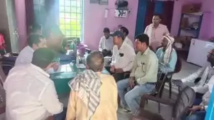 फुलवरिया: श्री पुर कॉलोनी के स्कूल में वर्चस्व को लेकर दो शिक्षकों में मारपीट, प्रभारी BEO ने की जांच