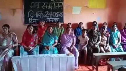 सारठ: आराजोरी सरस्वती शिशु मंदिर में भव्य मातृ सम्मेलन का आयोजन, प्रधानाचार्य ने कहा- माताएं होती हैं बच्चों की पहली शिक्षक