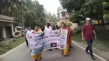 পূর্বস্থলী ২: পূর্বস্থলী গ্রাম পঞ্চায়েতেকে ODF প্লাসের লক্ষ্যে বিশেষ সচেতনতা র‍্যালি, হাজির ইউনাইটেড নেশনস থেকে আসা আধিকারিকরা