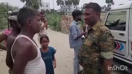 मांझा: मांझा गांव में आपसी विवाद को लेकर दो पक्षों में मारपीट, जांच में जुटी डायल 112 पुलिस