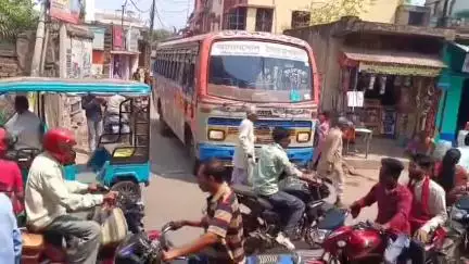 রাজনগর: রাজনগরে নেই স্থায়ী বাসস্ট্যান্ড, যানজটে নাকাল সাধারণ মানুষ #jansamasya