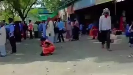 पाथ्री: पाथरी आगारात लांबपल्याच्या बस नसल्याने प्रवाशांची गैरसोय #jansamasya