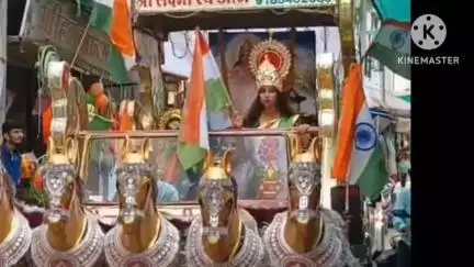 ऑपरेशन सिंदूर और भारतीय सेना की शौर्य गाथा को समर्पित भव्य तिरंगा यात्रा निकाली गई हर वर्ग ने अपने हाथों में तिरंगा लेकर
