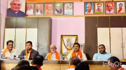 દહેગામ: દહેગામ ખાતે નવનિયુક્ત શક્તિકેન્દ્રના સંયોજકોની બેઠક યોજાઇ