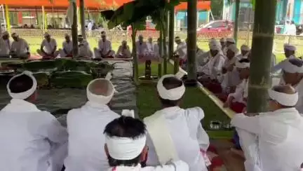 চাবুৱা: চাবুৱাত অনুষ্ঠিত ২২৩ সংখ্যক মটক ৰজা স্বৰ্গদেউ সৰ্বানন্দ সিংহ দিৱসত অংশগ্ৰহণ বিধায়ক পুণাকন বৰুৱাৰ