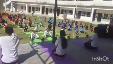 धौलछीना: आयुष विभाग की ओर से भैसियाछाना में ब्लॉक स्तरीय योग कार्यक्रम का आयोजन, पूर्व जिलाध्यक्ष भाजपा रवि रौतेला रहे मौजूद