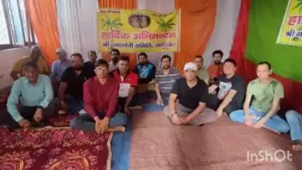 रानीखेत: श्री नंदा सुनंदा देवी महोत्सव समिति की रानीखेत में हुई बैठक, आगामी कार्यक्रमों को भव्य रूप देने पर हुआ विचार-विमर्श