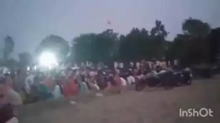 घिरोर: घिरोर क्षेत्र के कोठी वाले बाग में श्रीमद् भागवत कथा ज्ञान यज्ञ के समापन के बाद विशाल भंडारे का आयोजन किया गया