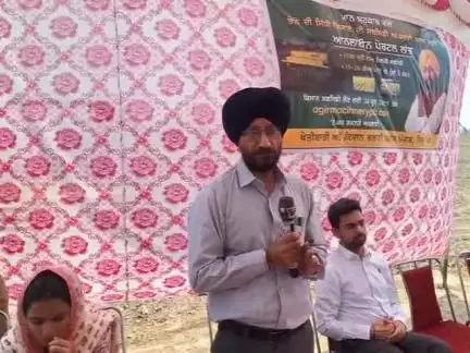 ਬਾਘਾ ਪੁਰਾਣਾ: ਖੇਤੀਬਾੜੀ ਵਿਭਾਗ ਮੋਗਾ ਨੇ ਪਿੰਡ ਬੁੱਧ ਸਿੰਘ ਵਾਲਾ ਵਿੱਚ ਲਗਾਇਆ ਜਾਗਰੂਕਤਾ ਕੈਂਪ ਕਿਸਾਨਾਂ ਨੂੰ ਝੋਨੇ ਦੀ ਸਿੱਧੀ ਬਜਾਈ ਕਰਨ ਦੀ ਕੀਤੀ ਅਪੀਲ