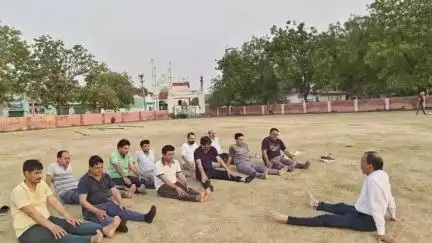 भादरा: भादरा के खेल स्टेडियम में योग अभ्यास कार्यक्रम का हुआ आयोजन
