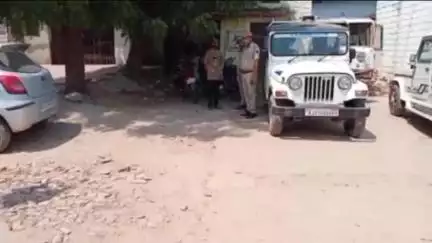 गंगापुर: गंगापुर सिटी स्टेशन पर ट्रेन में हृदय गति रुकने से व्यक्ति की मौत, शव का पोस्टमार्टम करवा कर परिजनों को सौंपा गया