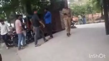भाटपार रानी: हेतिमपुर के पास 2 दिन पहले हुई मार्ग दुर्घटना में अज्ञात महिला की मौत, पुलिस ने शव की पहचान कराई