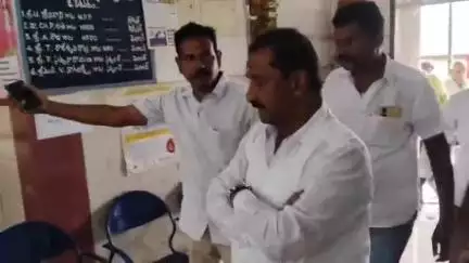 ప్రభుత్వ ఆస్పత్రికి వచ్చే ప్రజలకు సేవా దృక్పథంతో సేవలందించాలి: కేశవరం లో ఎమ్మెల్యే వేగుళ్ల జోగేశ్వరరావు
