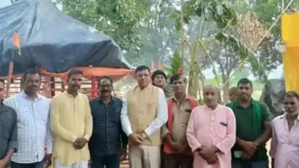 लावालौंग: सिंदुवारीकला के मन कालेश्वरी मंदिर परिसर में आयोजित महायज्ञ में विधायक उज्जवल दास शामिल हुए