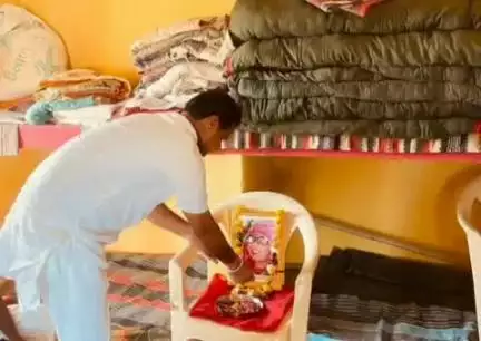 चौहटन: चौहटन के प्रधान रुपाराम सारण ने ग्राम पंचायत कोठे का तला का दौरा किया