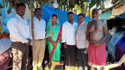 लोहंडीगुडा: बैला बाजार में वैवाहिक कार्यक्रम में शामिल हुए चित्रकोट विधायक विनायक गोयल