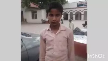 नरैनी: उसरन पुरवा में मामा के साथ बारात गए बालक का जनवासे से हुआ अपहरण, ग्रामीणों की मदद से बालक को सकुशल बरामद किया गया