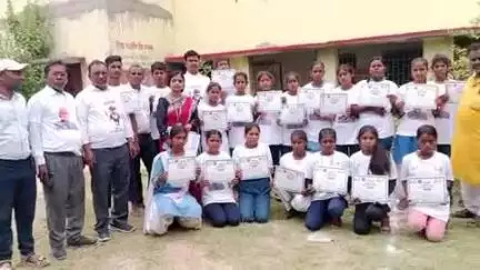 हरनौत: प्रोजेक्ट बालिका प्लस टू उच्च विद्यालय हरनौत में मशाल 2024-25 प्रतियोगिता संपन्न, प्रशस्ति पत्र वितरित