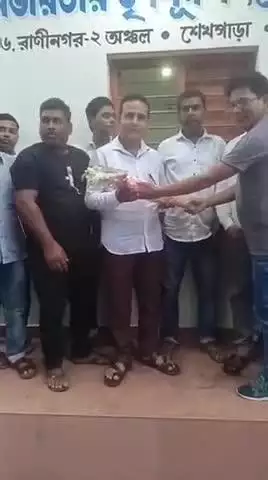 রানিনগর ২: রাণীনগর ২ নাম্বার অঞ্চল তৃণমূল কংগ্রেসের উদ্যোগে শেখপাড়া বাজারে জলঙ্গি বিধানসভার সোশ্যাল মিডিয়া কনভেনার কে সংবর্ধনা