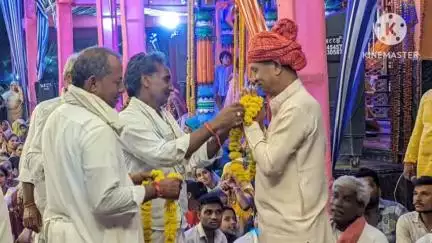 जावद: ग्राम मेघपुरा गौड़ में आयोजित भजन संध्या में शामिल हुए पूर्व कैबिनेट मंत्री ओमप्रकाश सकलेचा