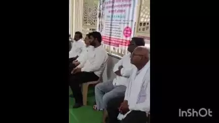 कळमेश्वर: श्री दत्त मंदिर महानुभाव आश्रम देवबर्डी येथे आमदार डॉ आशिष देशमुख यांनी घेतले दर्शन