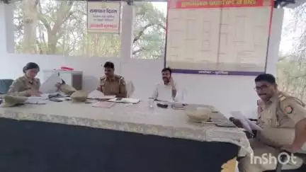 कुलपहाड़: कुलपहाड़ में तहसीलदार की अध्यक्षता में थाना समाधान दिवस का आयोजन, दो शिकायतों का मौके पर किया गया निस्तारण