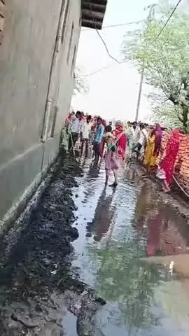 jal bharab 
 se pareshan public