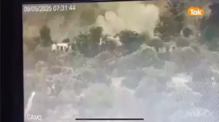 India Pakistan Tension: India की मार के डर से Pakistan की Post पर लौटी नहीं Army!
#india #