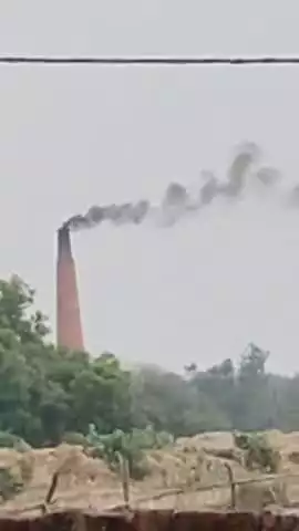 उ प्र प्रतापगढ पट्टी वेलसंडी गांव में विजेंद्र गुप्ता द्वारा सरकारी भूमि पर कब्जा कर अवैध भट्ठे 551 ईंट उद्योग का संचालन