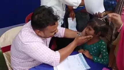 লালগোলা: লালগোলায় মিলন পরিবারের উদ্যোগে স্বেচ্ছায় রক্তদান শিবির ও বিনামূল্যে চিকিৎসা শিবির অনুষ্ঠিত