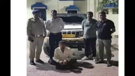 માળીયા: માળીયાના જાજાસર નજીક ગેરકાયદેસર ઇન્ડસ્ટ્રીયલ ઓઈલનો જંગી જથ્થા સાથે એક ઝડપાયો, 14.15 લાખનો મુદ્દામાલ જપ્ત