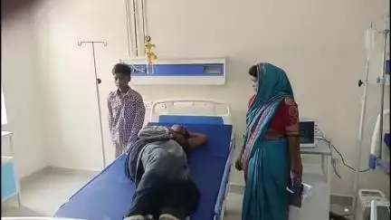 रंका: सोनदाग पंचायत के हुरदाग गांव में अबुआ आवास बनाने को लेकर महिला से मारपीट, हुई घायल