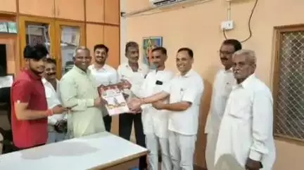 चौहटन: चौहटन विधायक आदूराम मेघवाल ने रविवार को जनसंवाद केंद्र में जनसुनवाई कर आमजन की समस्याओं को सुना