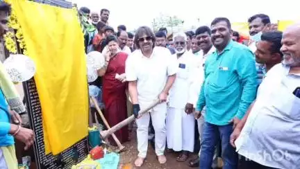 ಸೊರಬ: ಪಟ್ಟಣದಲ್ಲಿ ವಿವಿಧ ಕಾಮಗಾರಿಗಳ ಗುದ್ದಲಿ ಪೂಜೆ ನೆರವೇರಿಸಿದ ಸಚಿವ ಮಧು ಬಂಗಾರಪ್ಪ