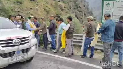 निचार: राजस्व मंत्री जगत सिंह नेगी का किन्नौर दौरा, चौरा में भव्य स्वागत और विकास कार्यों का किया निरीक्षण