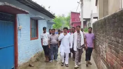 कटिहार: शिवाजी नगर में हाईटेंशन तार से परेशान हैं मोहल्ले के लोग, शिकायत के बाद भी अब तक नहीं हुआ समाधान #jansamasya