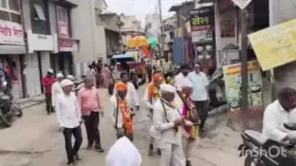 येवला: श्री स्वामी समर्थ अन्नछत्र मंडळ अक्कलकोट स्वामीं समर्थ यांची पालखी येवलातील कालिका मंदिरात दाखल