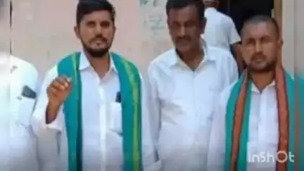 జూలూరుపాడు: GP ట్రాక్టర్లలో డీజిల్ కూడా పోయలేని పరిస్థితి ఏర్పడిందని జూలూరుపాడు సమావేశంలో అన్న గోర్ బంజారా నాయకులు