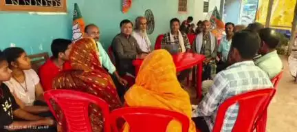कस्बा: कसबा प्रखंड के कोहबरा पंचायत के बूथ नंबर 1 पर लोगों ने प्रधानमंत्री की मन की बात बड़े उत्साह से सुनी