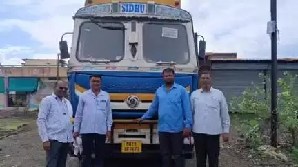 गंगाखेड: राणीसावरगाव जवळ विशेष पथकाने जप्त केला काळया बाजारात जाणारा तांदूळ