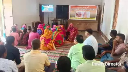 ବିଶୋଇ: ଝାରପୋଖରିଆ ଠାରେ ଠାରେ ପ୍ରଧାନମନ୍ତ୍ରୀଙ୍କ ମନ କି ବାତ କାର୍ଯ୍ୟକ୍ରମ ଅନୁଷ୍ଠିତ, ବିଧାୟକ ଙ୍କ ଯୋଗଦାନ