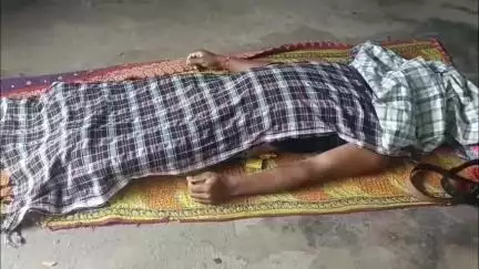 ଧରାକୋଟ: ପୋଡ଼ାପଲ୍ଲୀ ଗ୍ରାମର ଗୋଟିଏ ଘରୁ ଝୁଲନ୍ତା ଅବସ୍ଥାରେ ଯୁବକଙ୍କ ମୃତ ଦେହ ଉଦ୍ଧାର, ପରିବାର ଲୋକେଆଣିଲେ ହତ୍ୟା ଅଭିଯୋଗ