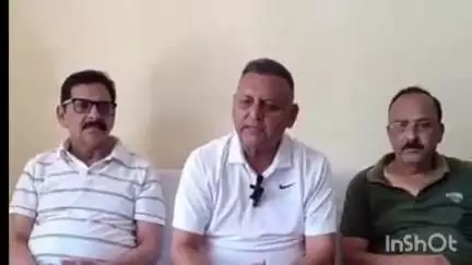 नगरोटा सूरियां: भाजपा नेता संजय गुलेरिया ने नगरोटा सूरियां में प्रेस वार्ता को किया संबोधित