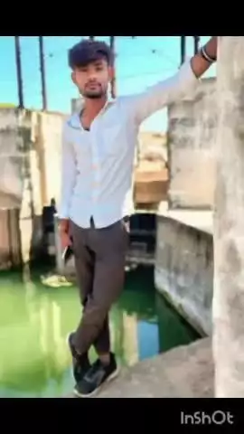 नाम अंबुज यादव 
4 दिन से है गुमशुद
please bhai log hamri madat kare 
 call 🤙 ayh sms kare please 🙏 🙏